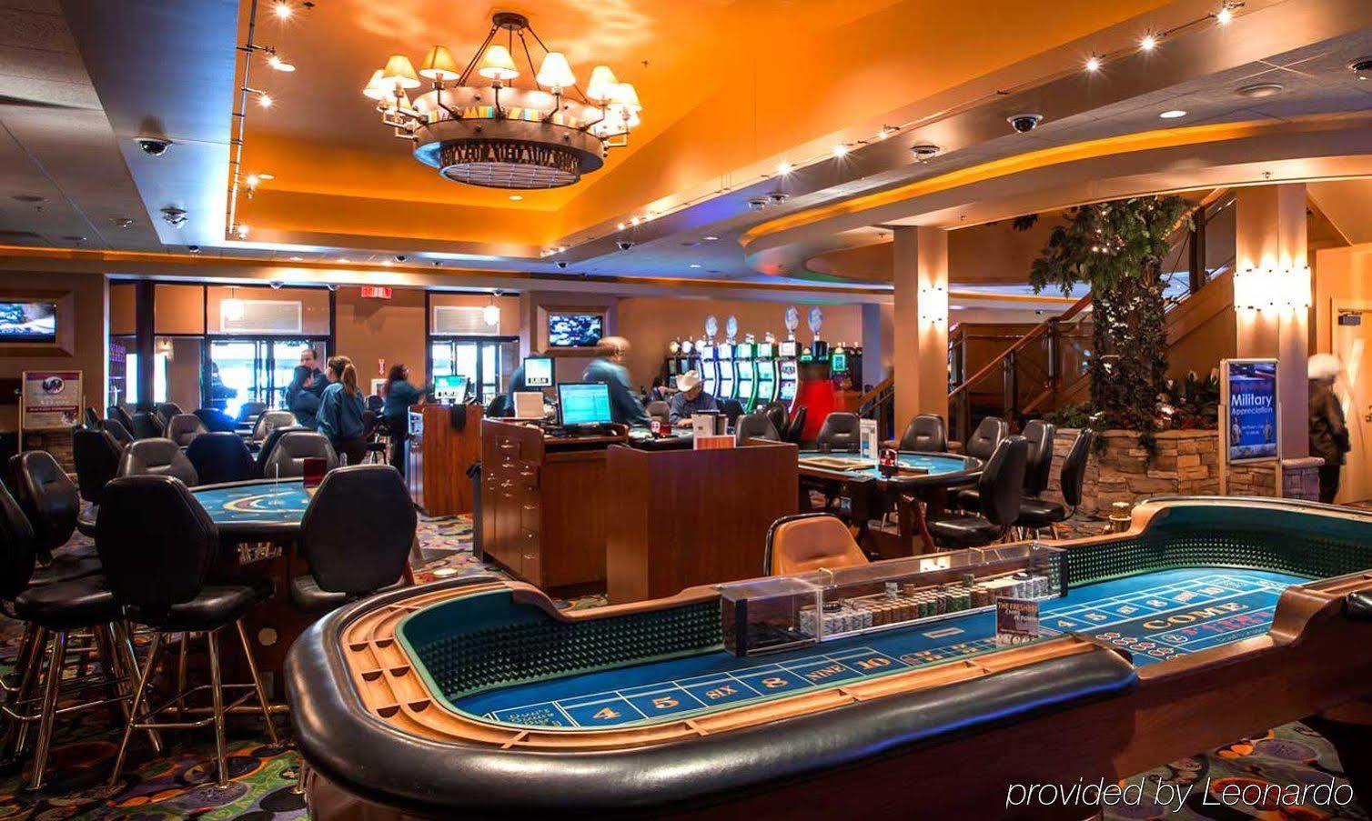 Apache Casino Hotel ロートン エクステリア 写真